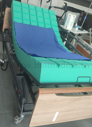 Medical bed with waffle mattress Tunisia